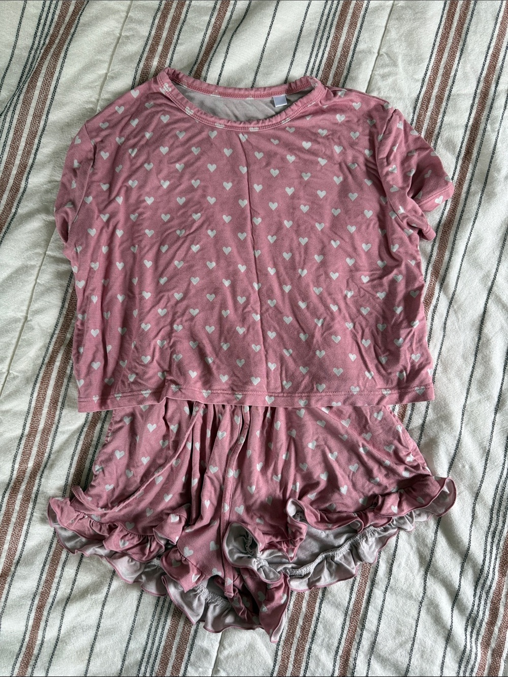 Silks Designs Girls Pink Heart-Print Pajama Set with Ruffle Shorts